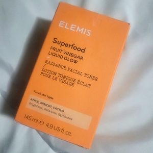 Elemis Superfood liquid glow